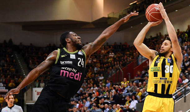 奠定了基础 奠定了基础