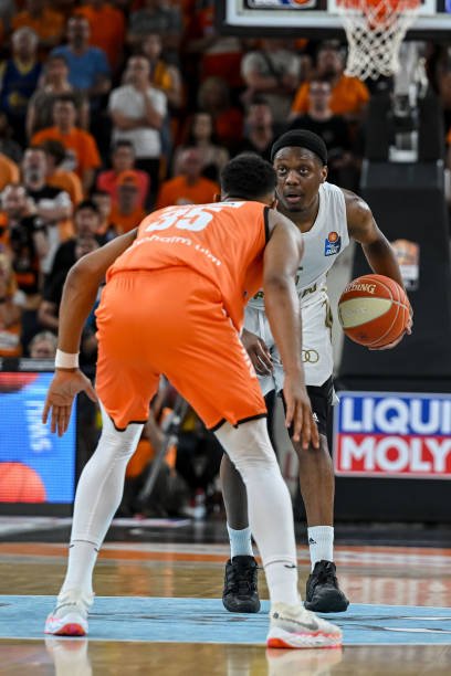 功能全面的 功能全面的